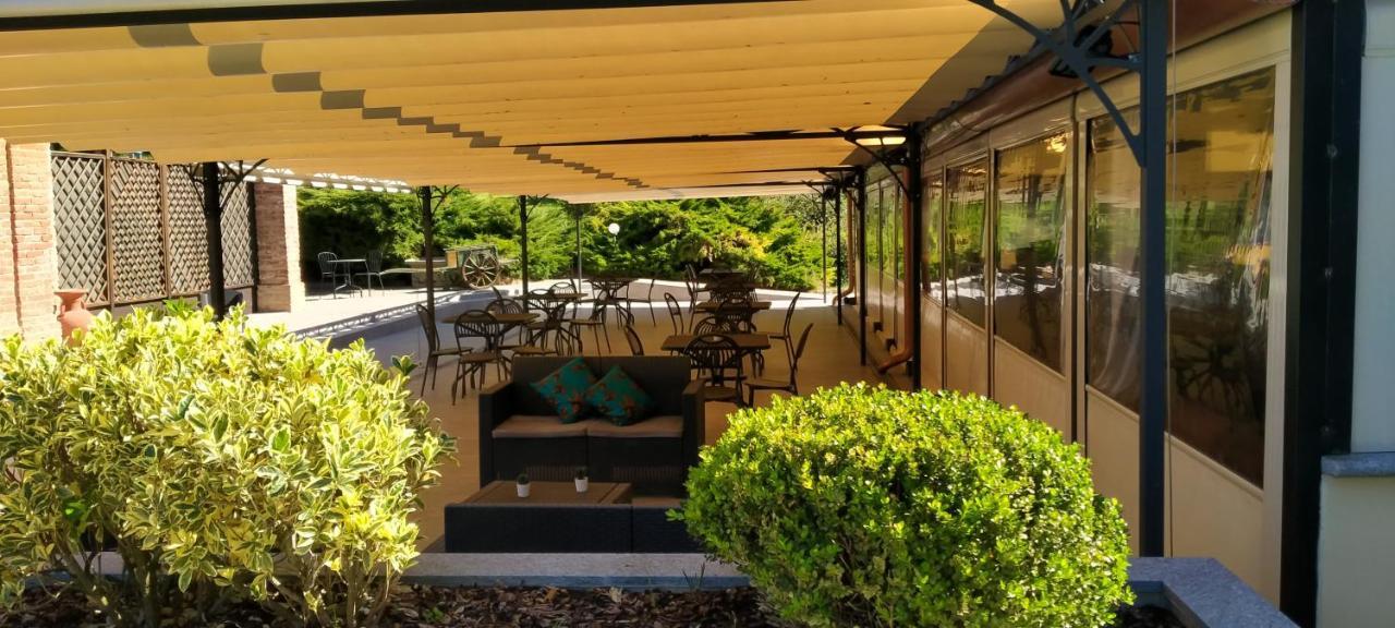 La Regibussa - Hotel Ristorante Asti Eksteriør billede