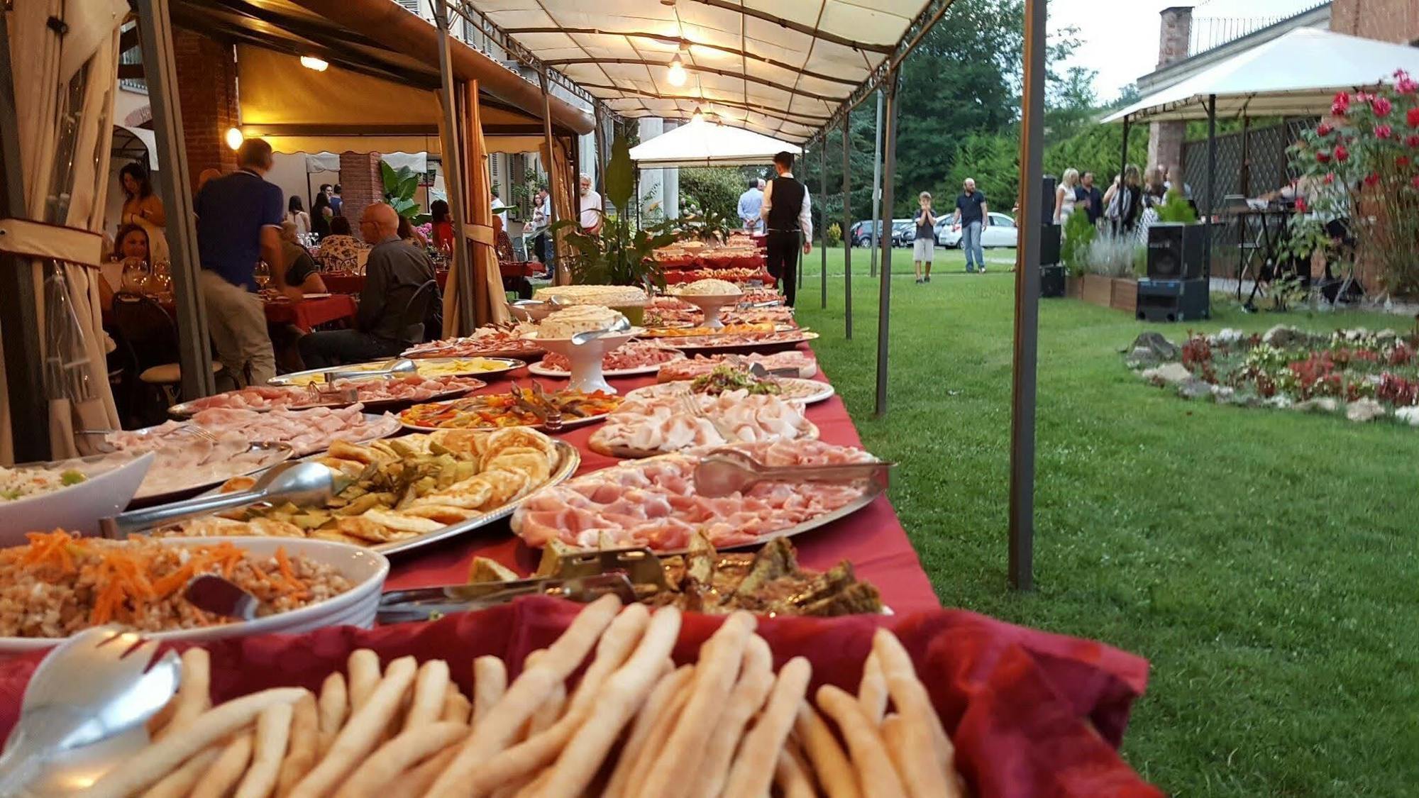 La Regibussa - Hotel Ristorante Asti Eksteriør billede